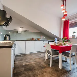 Apartament Perugia Moxy Cracow Parking Gratis, Kraków